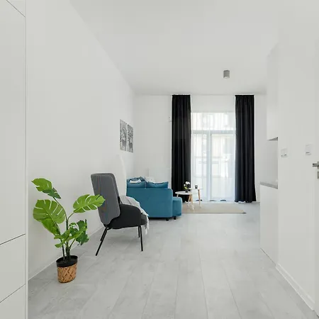 Nowoczesne Typu Z Parkingiem By Renters *